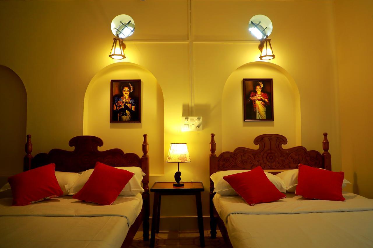 Sunset Beach Villa Cherai Kochi Esterno foto