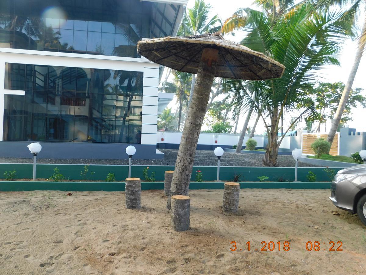 Sunset Beach Villa Cherai Kochi Esterno foto