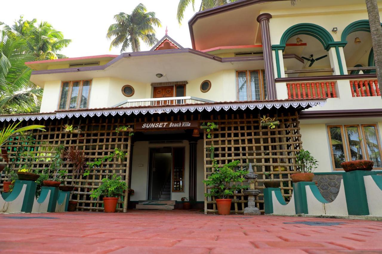 Sunset Beach Villa Cherai Kochi Esterno foto