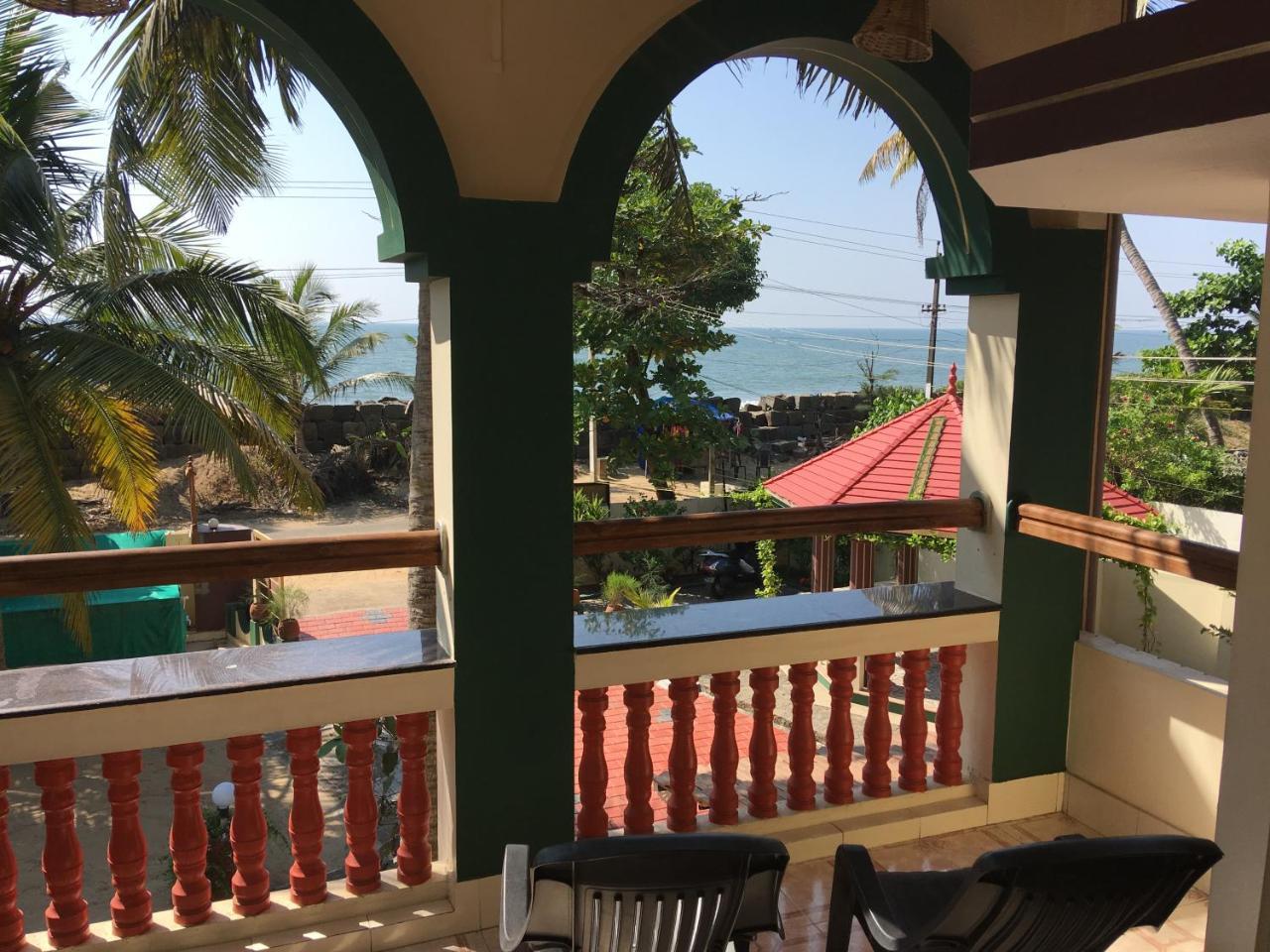 Sunset Beach Villa Cherai Kochi Esterno foto